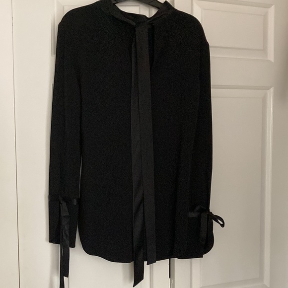 Veronica Beard blouse - Picture 2 of 7